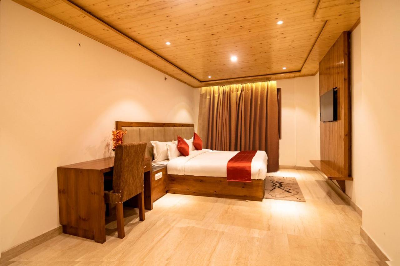 Golden Fern Resort Σίμλα Εξωτερικό φωτογραφία