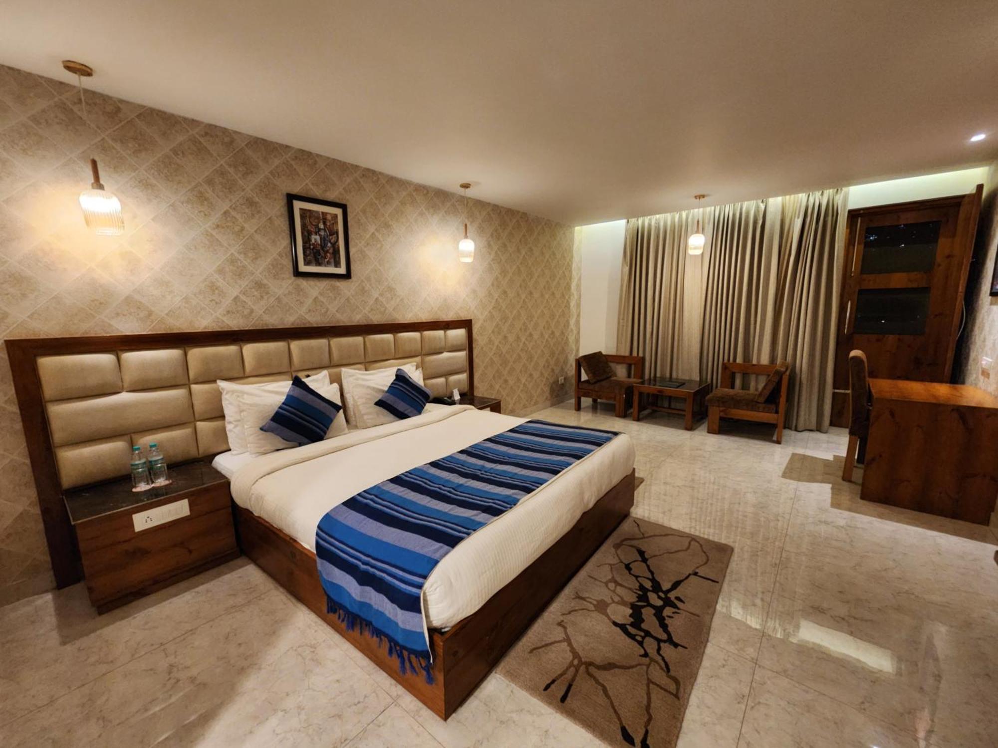 Golden Fern Resort Σίμλα Εξωτερικό φωτογραφία